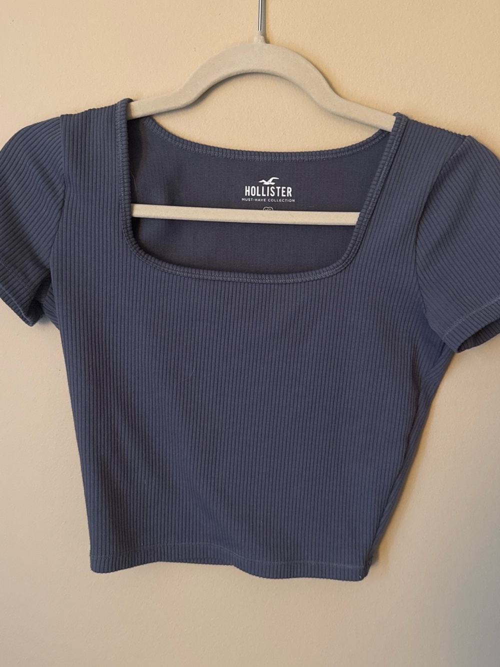 Hollister Ribbed Square-Neck Crop Top — Dark Blue